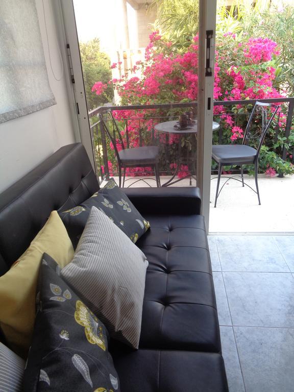 Irene'S Apartments Limassol Room photo